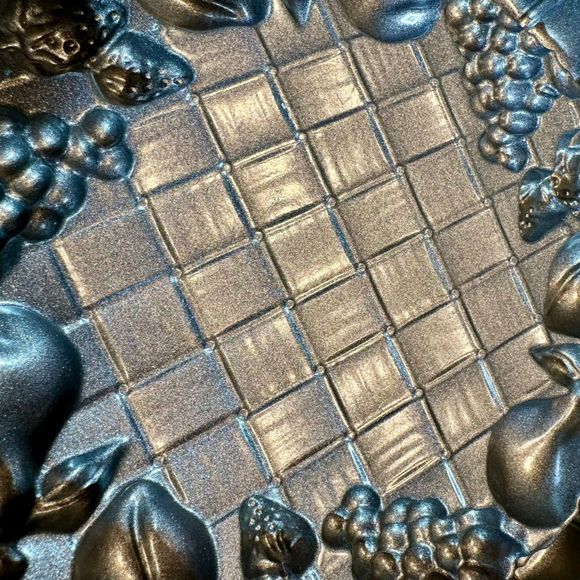 Nordic Ware Marianne Cake Pan 10 Cup Non-Stick Cast Aluminum Silver, Made in USA - Picture 7 of 11